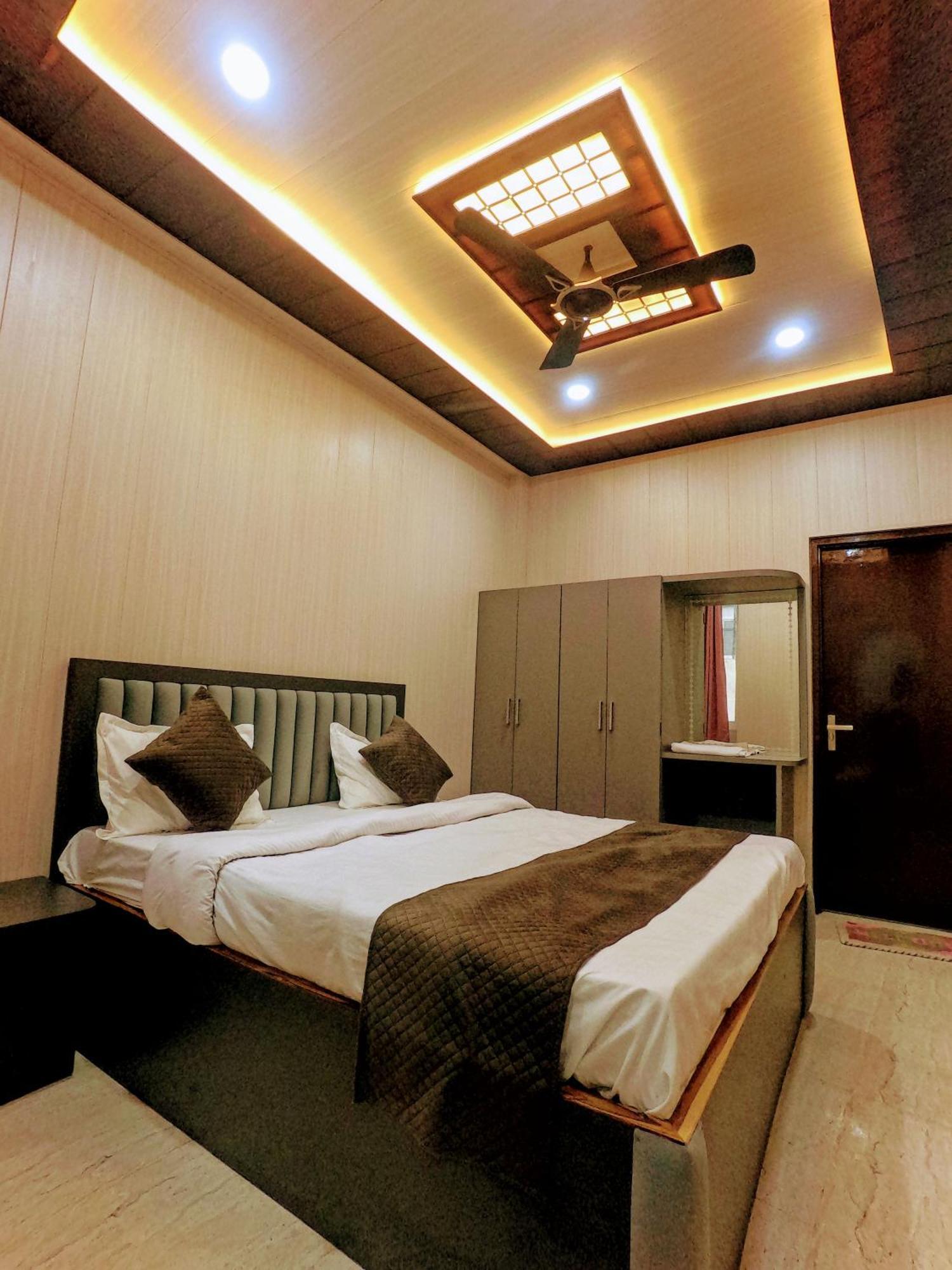 Rk Villas-500 Meter From Temple 2* Varanasi