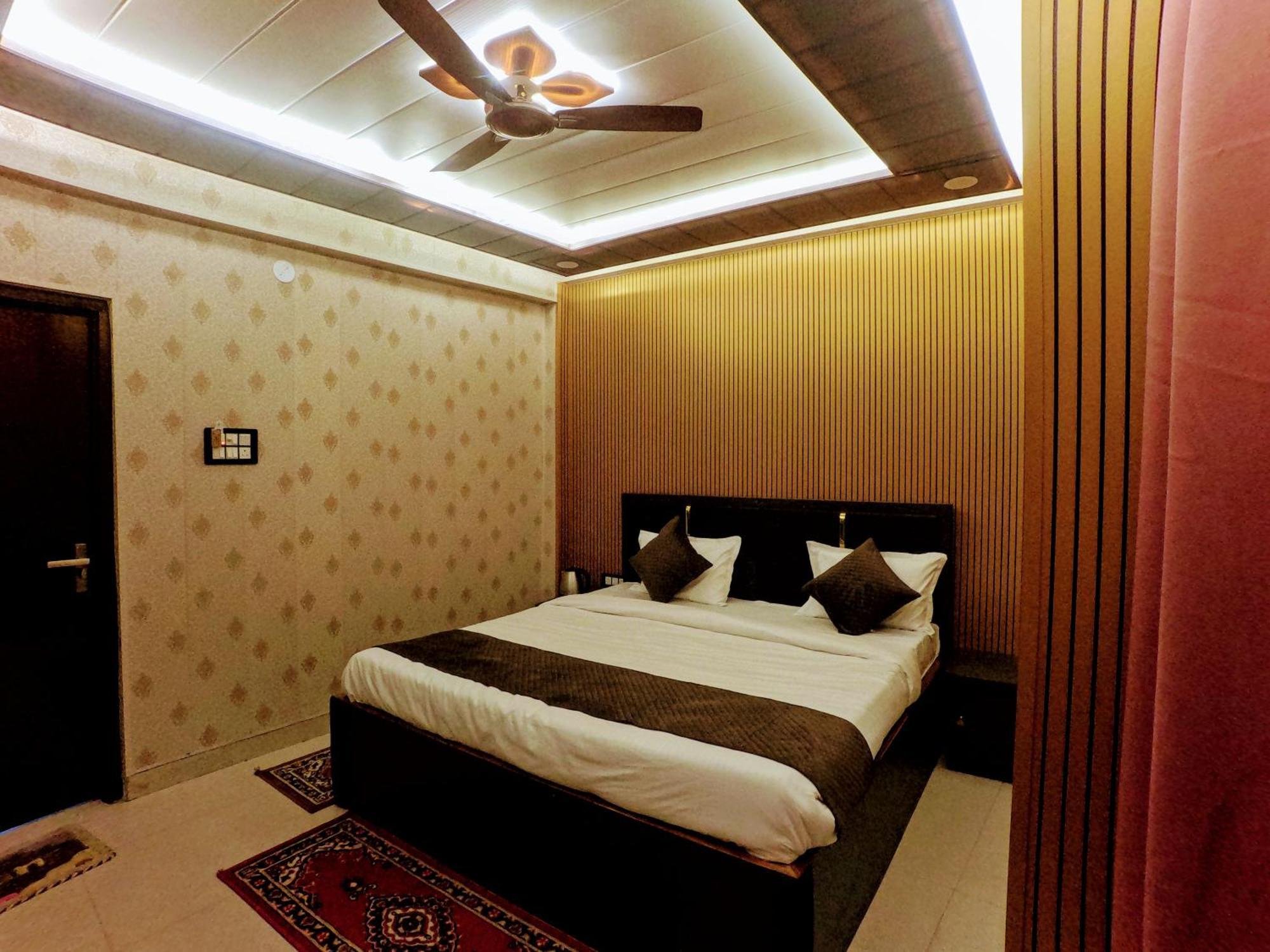 Rk Villas-500 Meter From Temple Hotel